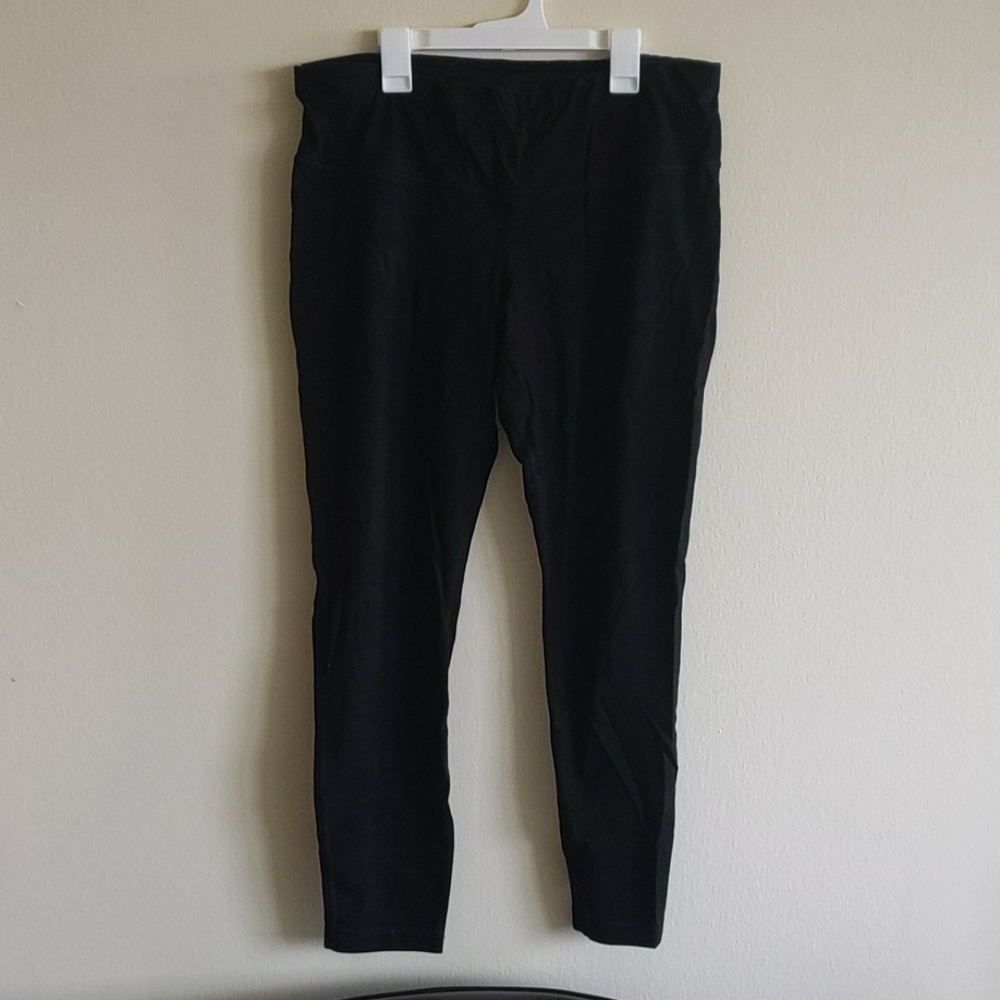 Black leggings